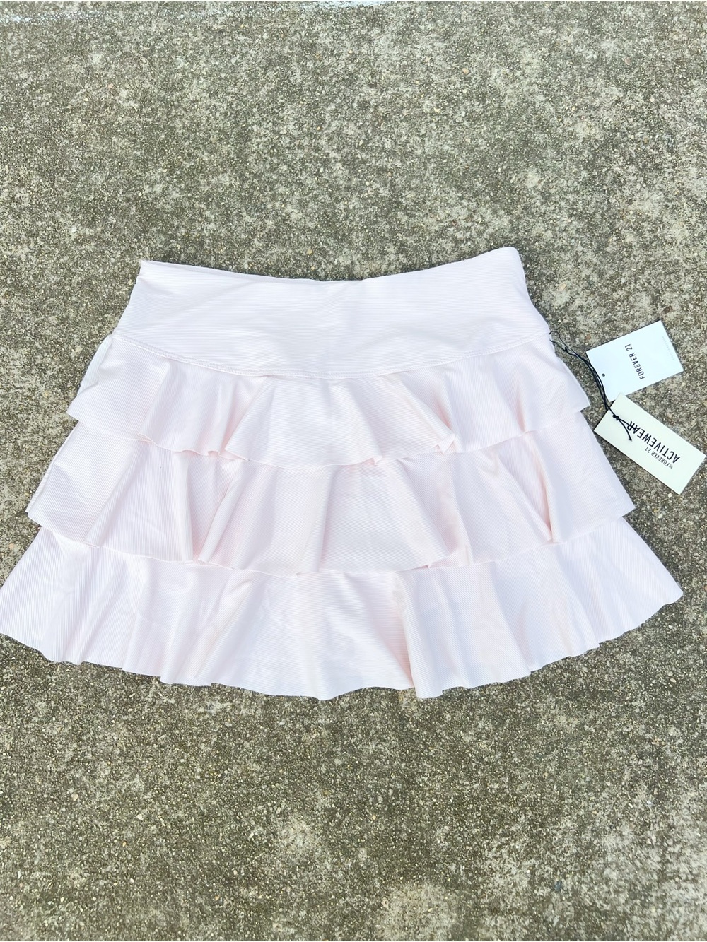 NWT Forever 21 Active Light Baby Pink Tiered Ruffle Skirt Size M